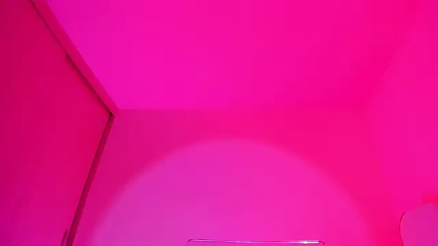 Snapshot of CoralineKam1 chatting on February 5, 2025, 3:09 pm CoralineKam1 online show from February 5, 2025, 3:09 pm