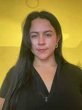 Snapshot of CoralineKam1 chatting on February 23, 2025, 6:34 pm CoralineKam1 online show from February 23, 2025, 6:34 pm