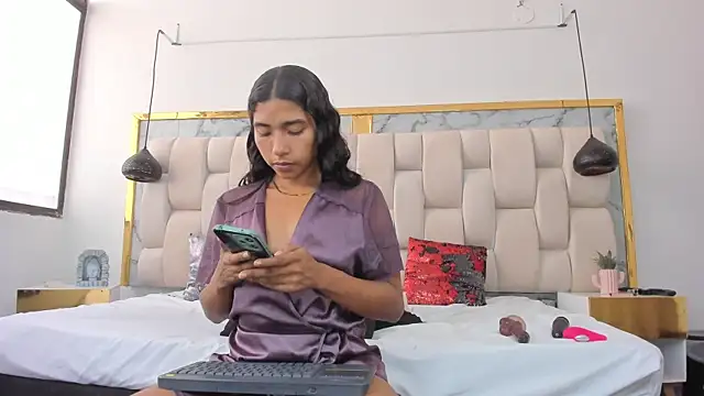 Hanna lens online show from July 10, 2026, 7:38 pm