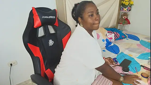 Snapshot of alanavega11 chatting on February 26, 2025, 2:36 pm alanavega11 online show from February 26, 2025, 2:36 pm