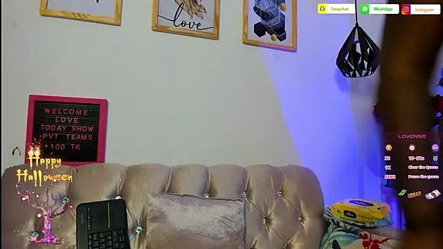 Snapshot of alanavega11 chatting on October 4, 2025, 1:09 pm alanavega11 online show from October 4, 2025, 1:09 pm