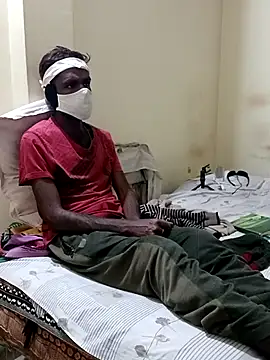 Snapshot of Chocolate_stud10 chatting on February 10, 2026, 4:00 pm Chocolate stud10 online show from February 10, 2026, 4:00 pm