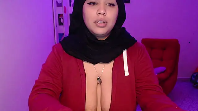 VenussTits97 online show from July 25, 2026, 9:45 pm
