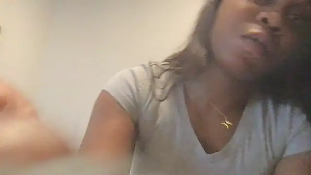 Snapshot of Naomiruty chatting on March 18, 2025, 1:10 am Naomiruty online show from March 18, 2025, 1:10 am