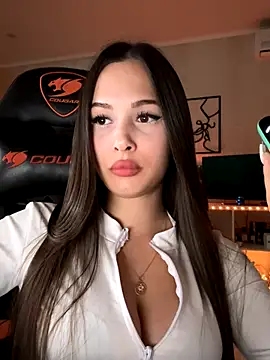 EricaWalls online show from September 10, 2025, 7:25 pm