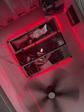 PeytonJohnn online show from March 6, 2026, 3:52 pm