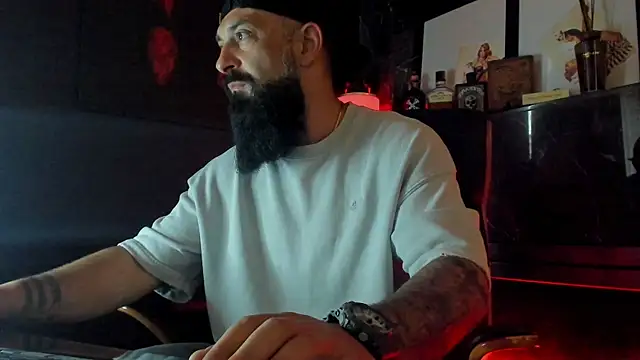 axxelrich  online show from September 26, 2025, 5:33 am