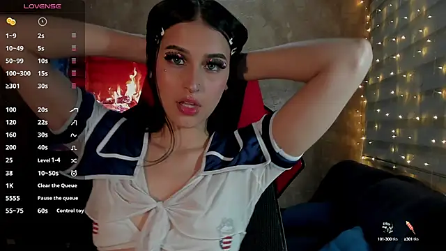 Snapshot of Charlotte_greys chatting on March 7, 2025, 11:27 pm Charlotte greys online show from March 7, 2025, 11:27 pm