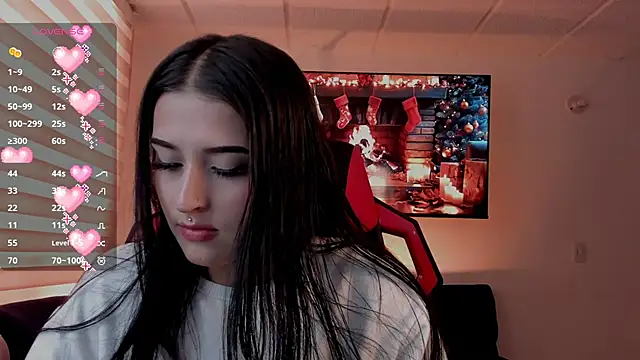 Snapshot of Charlotte_greys chatting on November 12, 2025, 2:06 pm Charlotte greys online show from November 12, 2025, 2:06 pm