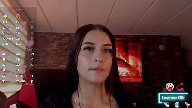 Snapshot of Charlotte_greys chatting on January 6, 2026, 8:34 pm Charlotte greys online show from January 6, 2026, 8:34 pm