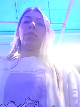 Snapshot of rachellboom chatting on December 6, 2024, 1:51 am rachellboom online show from December 6, 2024, 1:51 am