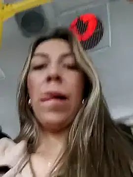 Snapshot of rachellboom chatting on February 14, 2025, 5:57 pm rachellboom online show from February 14, 2025, 5:57 pm