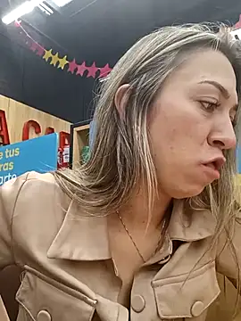 Snapshot of rachellboom chatting on February 14, 2025, 8:59 pm rachellboom online show from February 14, 2025, 8:59 pm