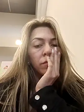 Snapshot of rachellboom chatting on March 5, 2025, 9:37 pm rachellboom online show from March 5, 2025, 9:37 pm