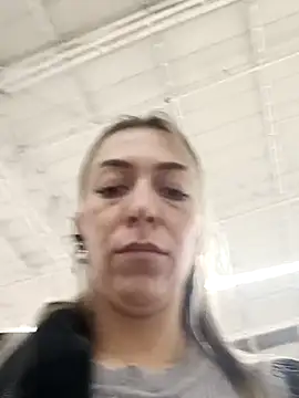 Snapshot of rachellboom chatting on March 6, 2025, 12:43 am rachellboom online show from March 6, 2025, 12:43 am