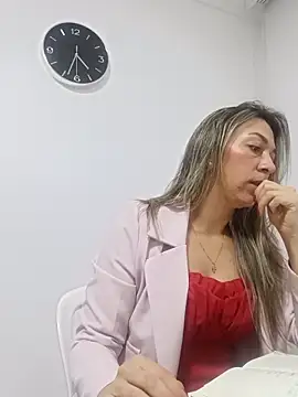 Snapshot of rachellboom chatting on October 26, 2025, 9:31 pm rachellboom online show from October 26, 2025, 9:31 pm