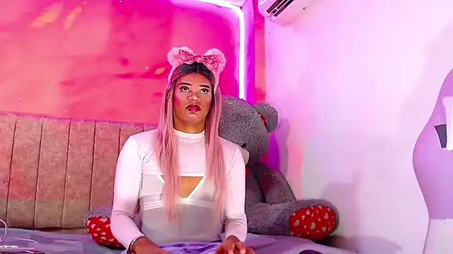 Snapshot of vanessa_nauthygirls chatting on March 20, 2025, 6:42 pm vanessa nauthygirls online show from March 20, 2025, 6:42 pm