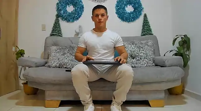 julian wallace online show from December 24, 2024, 10:17 pm