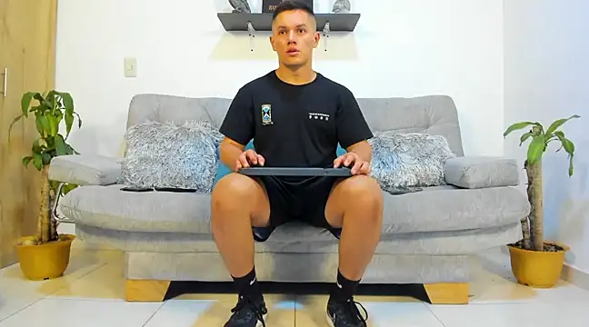 julian wallace online show from January 23, 2025, 2:07 pm