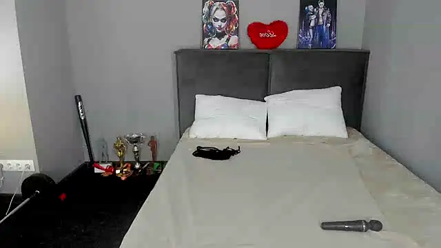 Snapshot of MuscleXXXBarbie chatting on June 13, 2026, 3:48 am MuscleXXXBarbie online show from June 13, 2026, 3:48 am