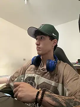 gojo satoru 18 online show from March 17, 2026, 5:05 pm