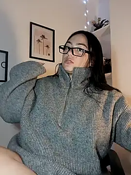 Snapshot of helena_smith chatting on February 8, 2025, 4:25 am helena smith online show from February 8, 2025, 4:25 am