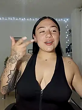 Snapshot of helena_smith chatting on March 17, 2025, 5:23 am helena smith online show from March 17, 2025, 5:23 am