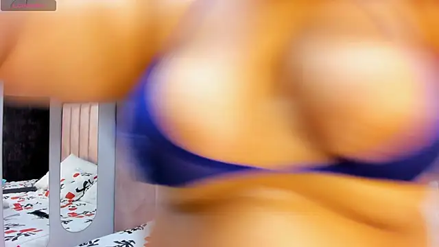 Snapshot of Clarigil chatting on March 21, 2025, 7:46 pm Clarigil online show from March 21, 2025, 7:46 pm