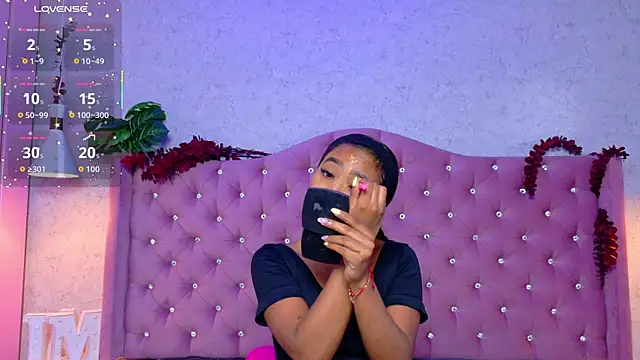 GabrielaLugo online show from January 9, 2026, 12:30 pm