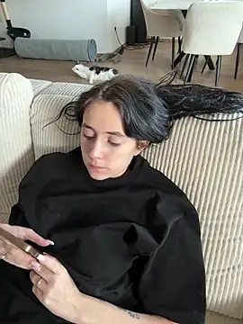 Lena Lang online show from February 28, 2026, 10:49 am