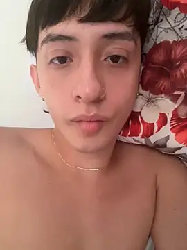 Snapshot of HotStar_yes chatting on September 27, 2025, 3:50 pm HotStar yes online show from September 27, 2025, 3:50 pm