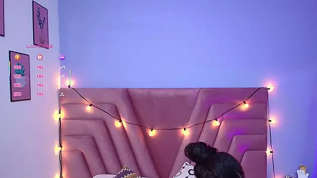 Snapshot of Beautifulskinny18 chatting on February 10, 2025, 7:49 pm Beautifulskinny18 online show from February 10, 2025, 7:49 pm