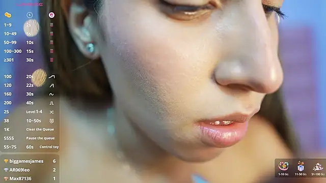 Snapshot of Beautifulskinny18 chatting on June 11, 2026, 12:32 am Beautifulskinny18 online show from June 11, 2026, 12:32 am