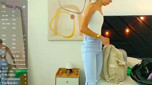 Snapshot of Beautifulskinny18 chatting on June 20, 2026, 7:49 pm Beautifulskinny18 online show from June 20, 2026, 7:49 pm
