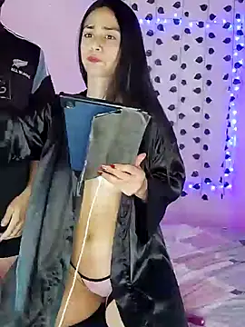 hotlatin92 online show from December 14, 2024, 1:17 am