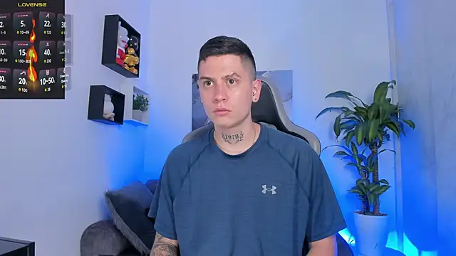 Yeiko Romero  online show from September 12, 2025, 5:35 pm