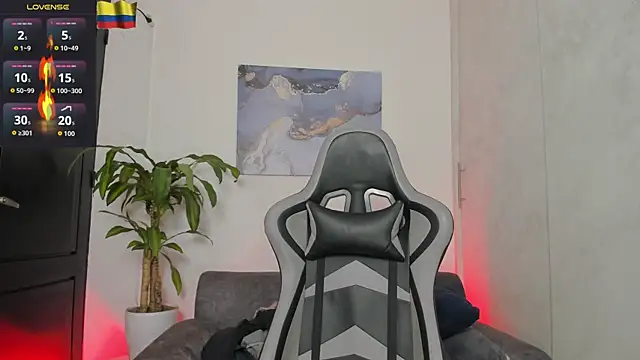 Yeiko Romero  online show from December 20, 2025, 2:18 am