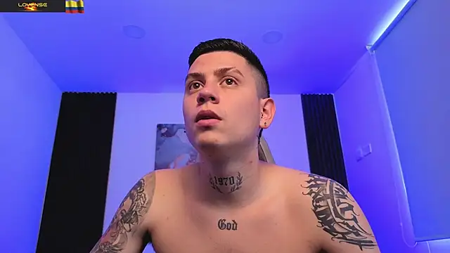 Snapshot of Yeiko_Romero_ chatting on July 3, 2026, 6:14 pm Yeiko Romero online show from July 3, 2026, 6:14 pm