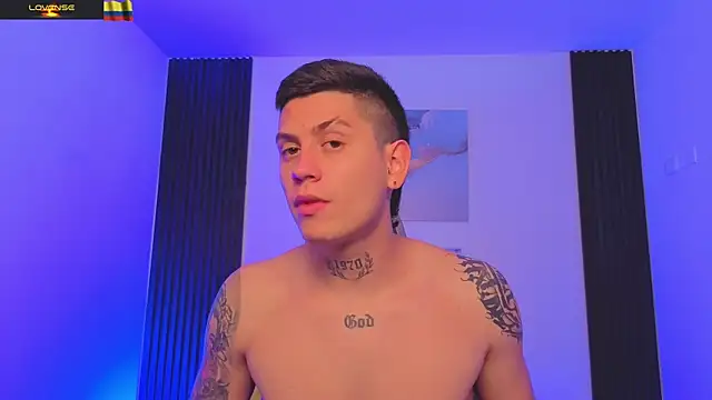 Snapshot of Yeiko_Romero_ chatting on July 14, 2026, 5:18 pm Yeiko Romero online show from July 14, 2026, 5:18 pm