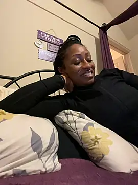 wynterheat online show from March 4, 2025, 5:53 am