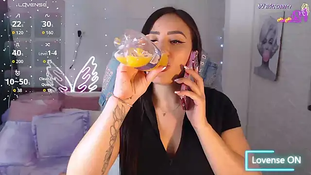 Paulina 627 online show from May 1, 2026, 5:28 pm