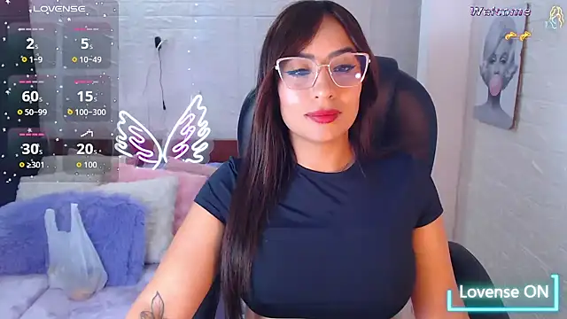 Paulina 627 online show from June 4, 2026, 4:13 pm