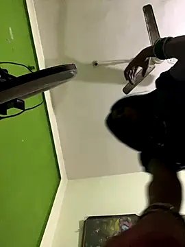 Snapshot of PUNAM_BABY1 chatting on November 21, 2025, 6:39 pm PUNAM BABY1 online show from November 21, 2025, 6:39 pm