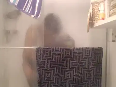 mateomalp675 90 online show from December 2, 2025, 1:28 pm