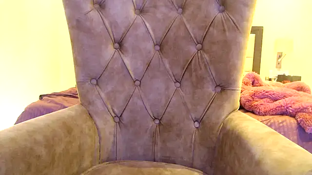 Snapshot of chhui_mui chatting on January 15, 2025, 6:29 pm chhui mui online show from January 15, 2025, 6:29 pm