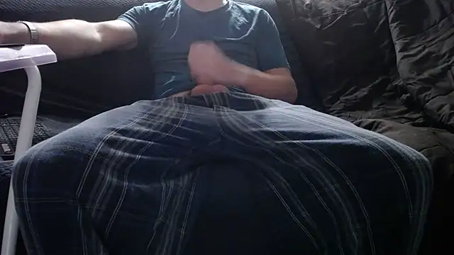 Snapshot of Big_D_Sub chatting on November 6, 2025, 3:18 am Big D Sub online show from November 6, 2025, 3:18 am