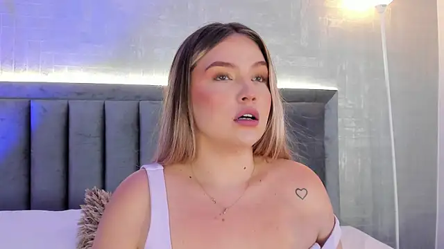 GaiaBaker online show from October 12, 2025, 4:06 pm