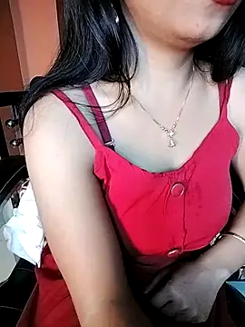 Snapshot of hot_Oliviaa chatting on February 12, 2025, 4:33 pm hot Oliviaa online show from February 12, 2025, 4:33 pm