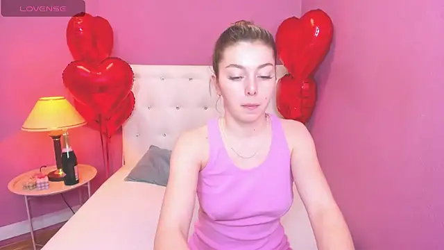 MollyMeltorr online show from February 11, 2025, 4:11 am