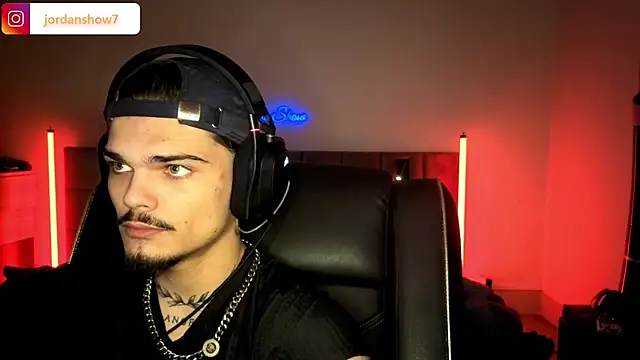 JordanShow online show from November 12, 2025, 6:41 pm